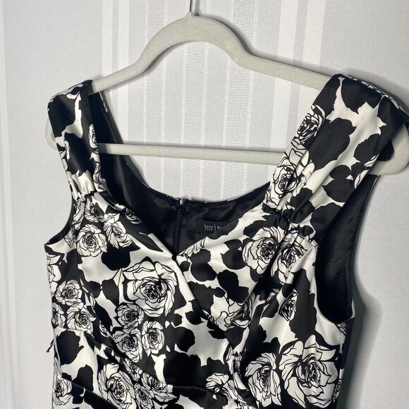 White House Black Market Sleeveless Floral Dress Size 10 Cocktail Sweetheart - Picture 2 of 13